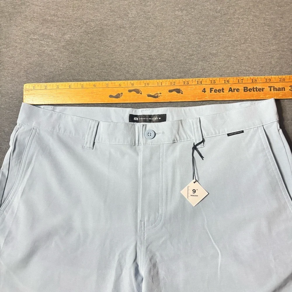 TravisMathew‎ Mens Light Blue Performance Golf Shorts Size 38 9 Inch Inseam